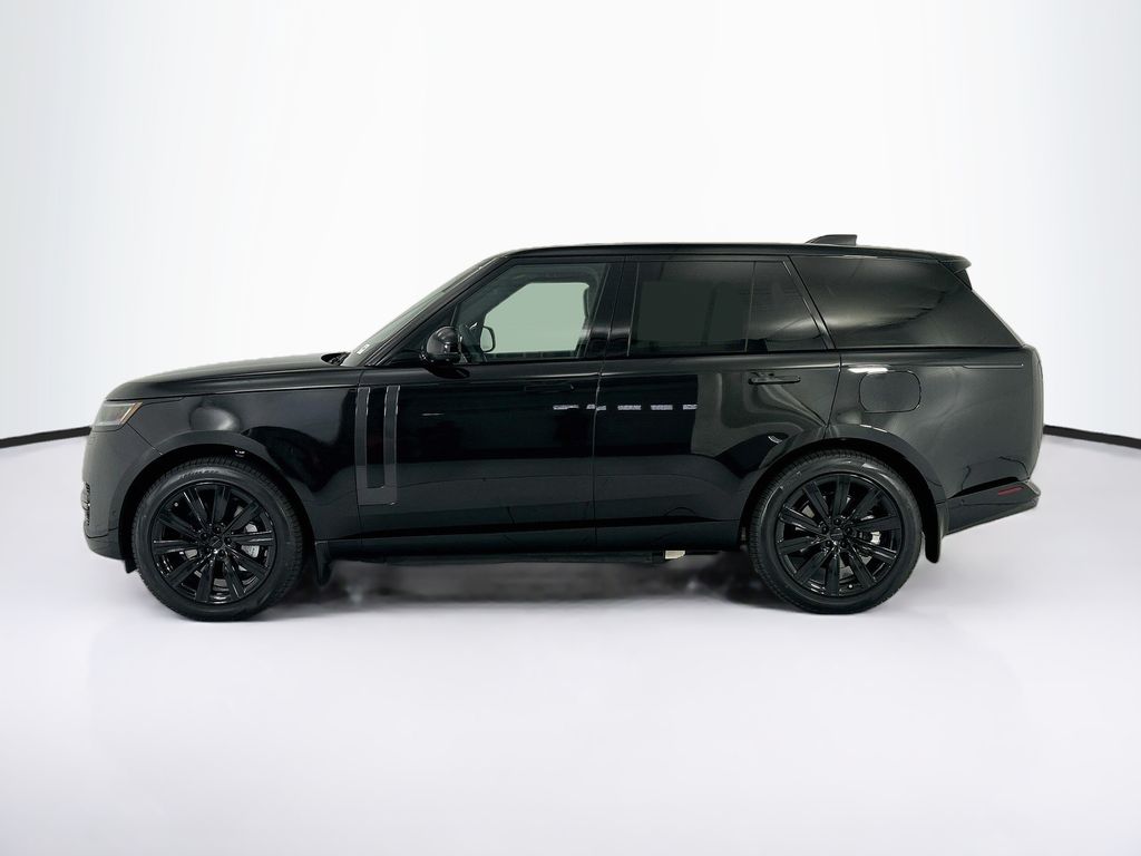 Thumbnail: 2026 Land Rover Range Rover - 8