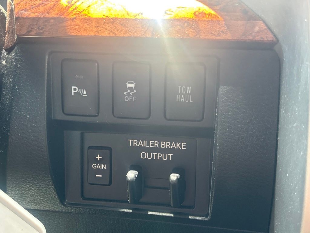 Used 2018 Toyota Tundra Truck