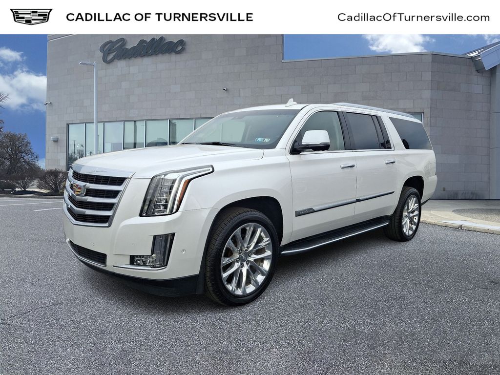 2019 Cadillac Escalade ESV Luxury Hero Image