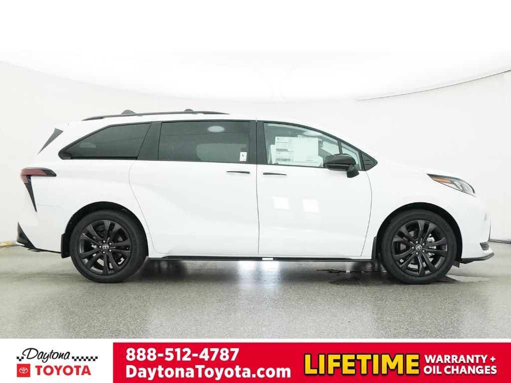 New 2026 Toyota Sienna Van
