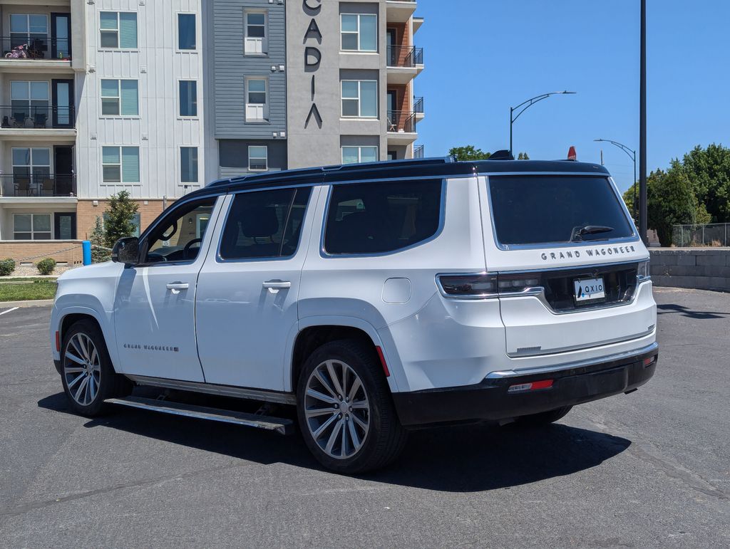 2023 Jeep Grand Wagoneer Series II 7