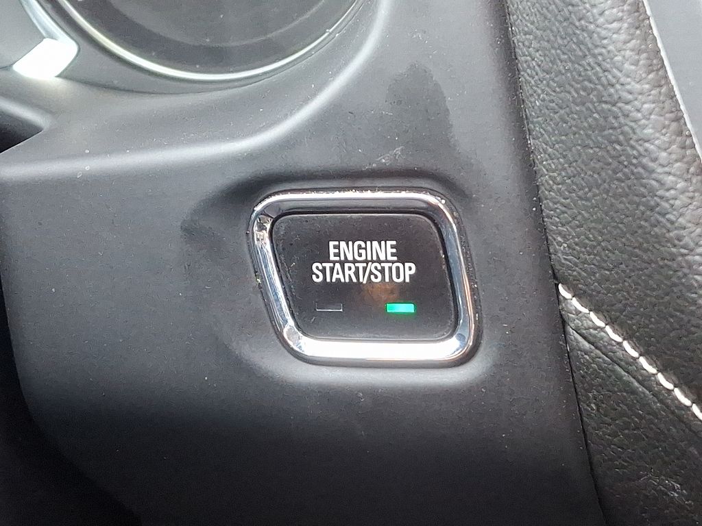 Thumbnail: 2023 GMC Acadia - 24