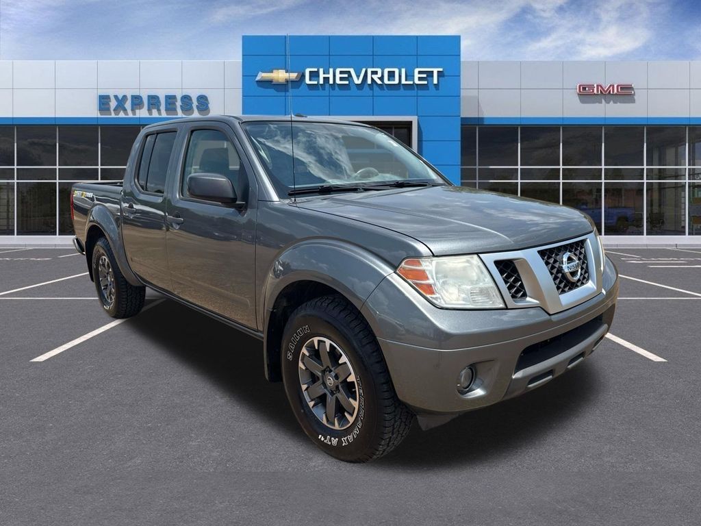 Gray (Gun Metallic) 2018 Nissan Frontier Pickup Truck 4X2 5-Speed Automatic Overdrive