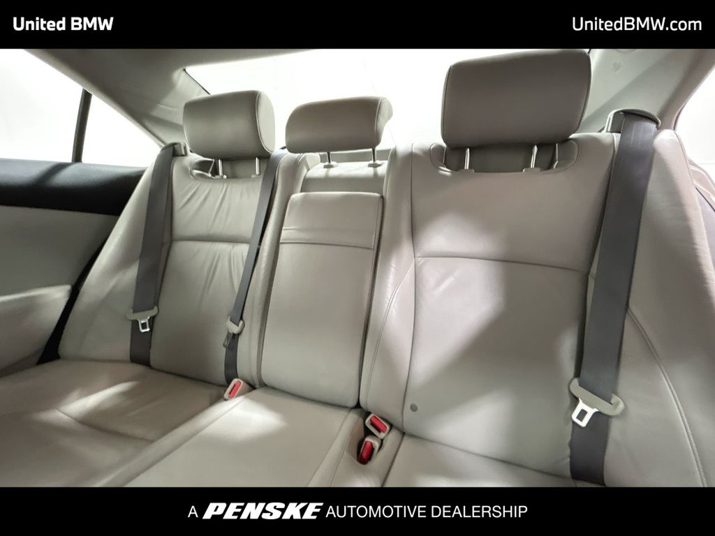 Thumbnail: 2012 Lexus ES - 21