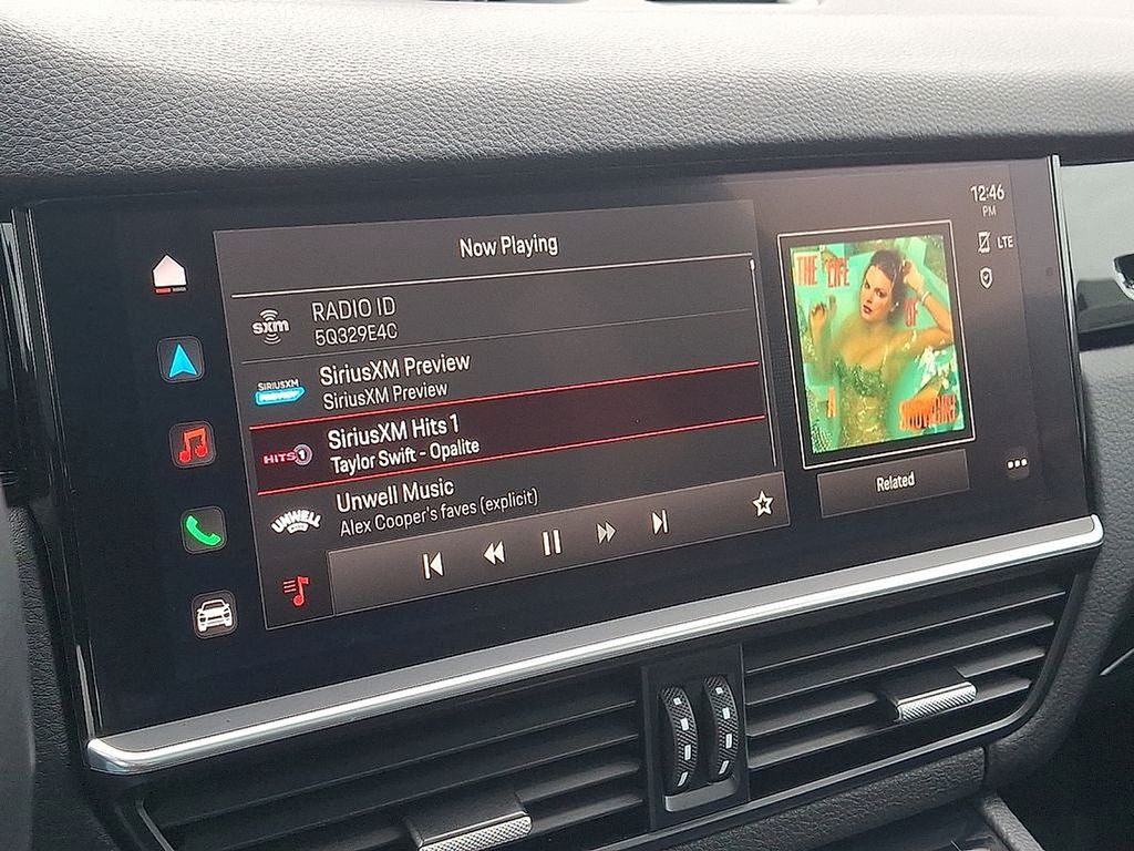 Thumbnail: 2023 Porsche Cayenne - 22