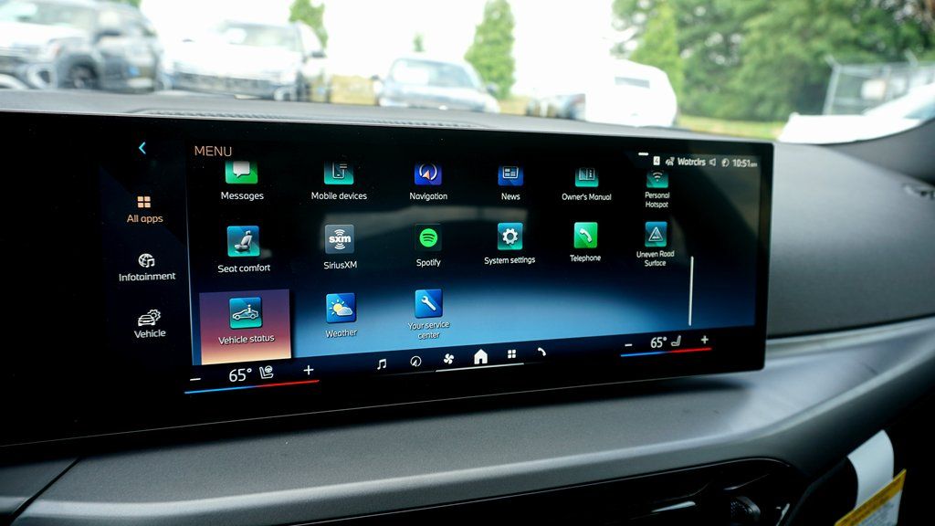 2025 BMW 2 Series 230i - Photo 12