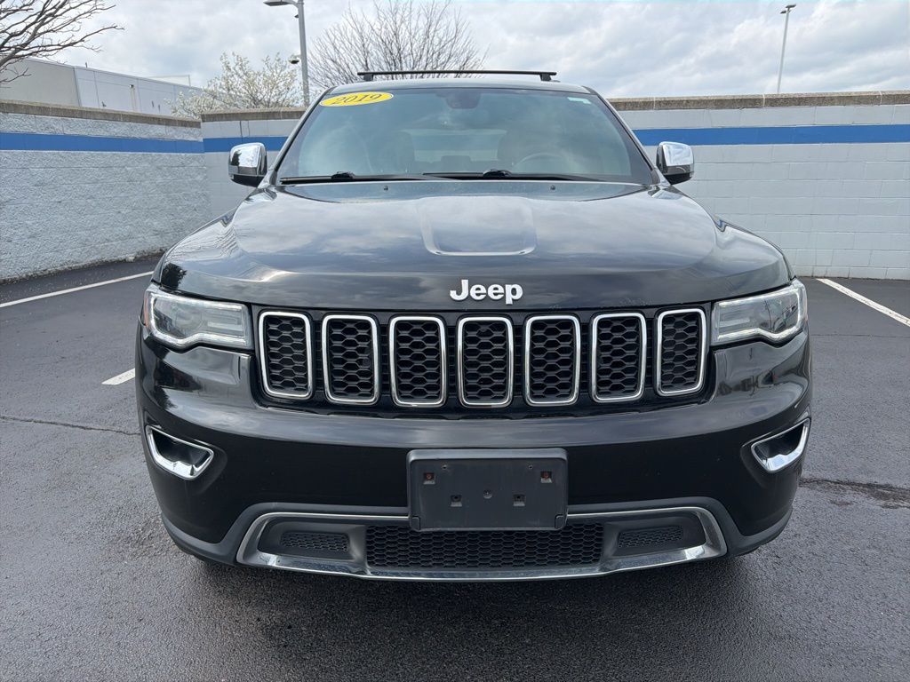 Thumbnail: 2019 Jeep Grand Cherokee - 8