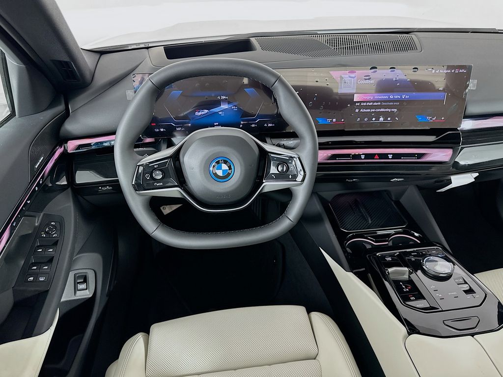 2025 BMW i5 eDrive40 19
