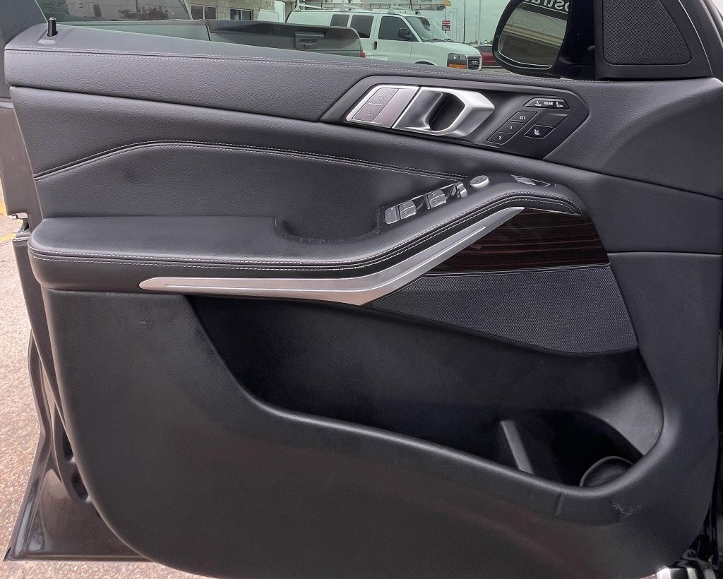 2019 BMW X7 xDrive40i Gray at Ultimate Motorsports