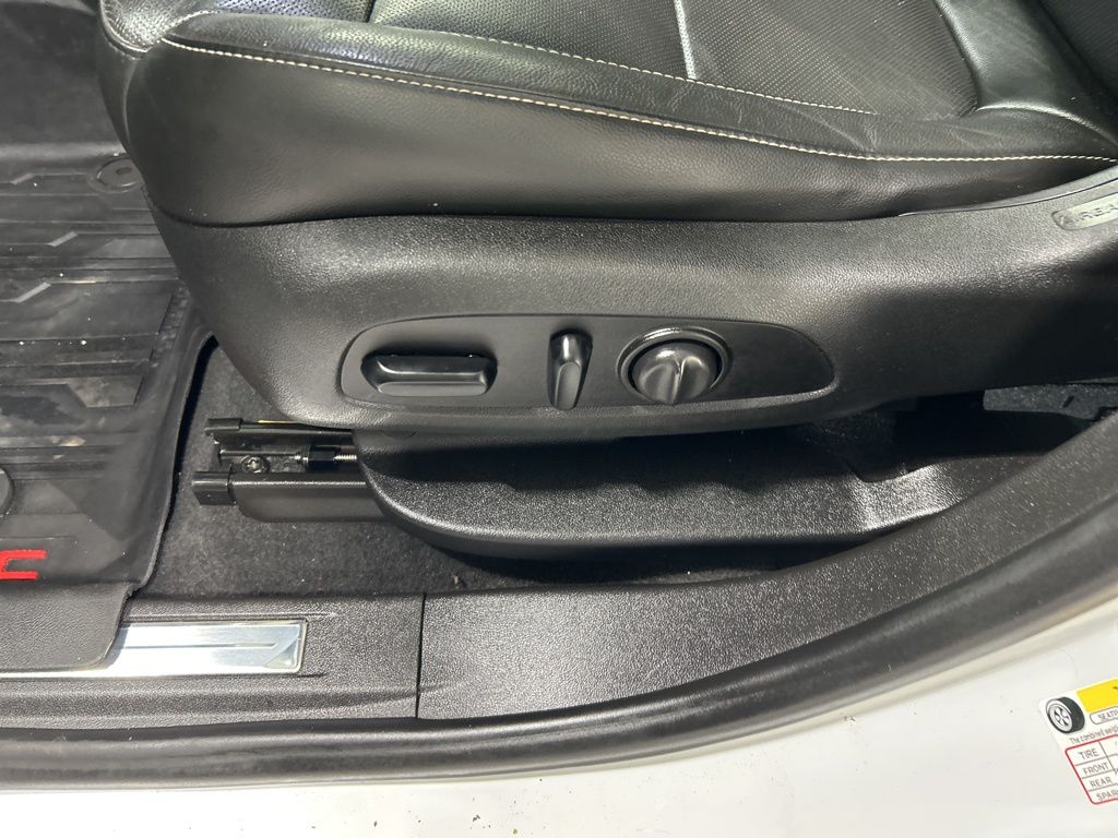 used 2019 GMC Acadia car, priced at $19,925