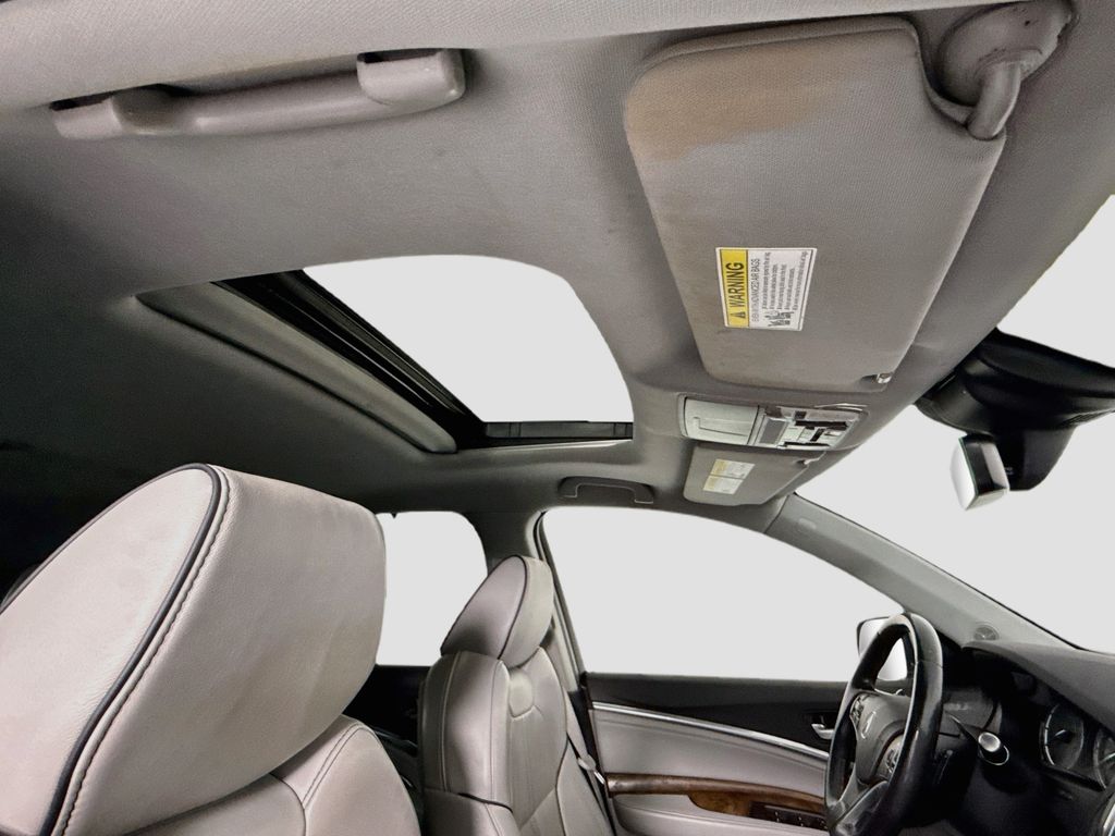 Thumbnail: 2019 Acura MDX - 18