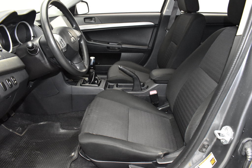 Thumbnail: 2012 Mitsubishi Lancer - 11