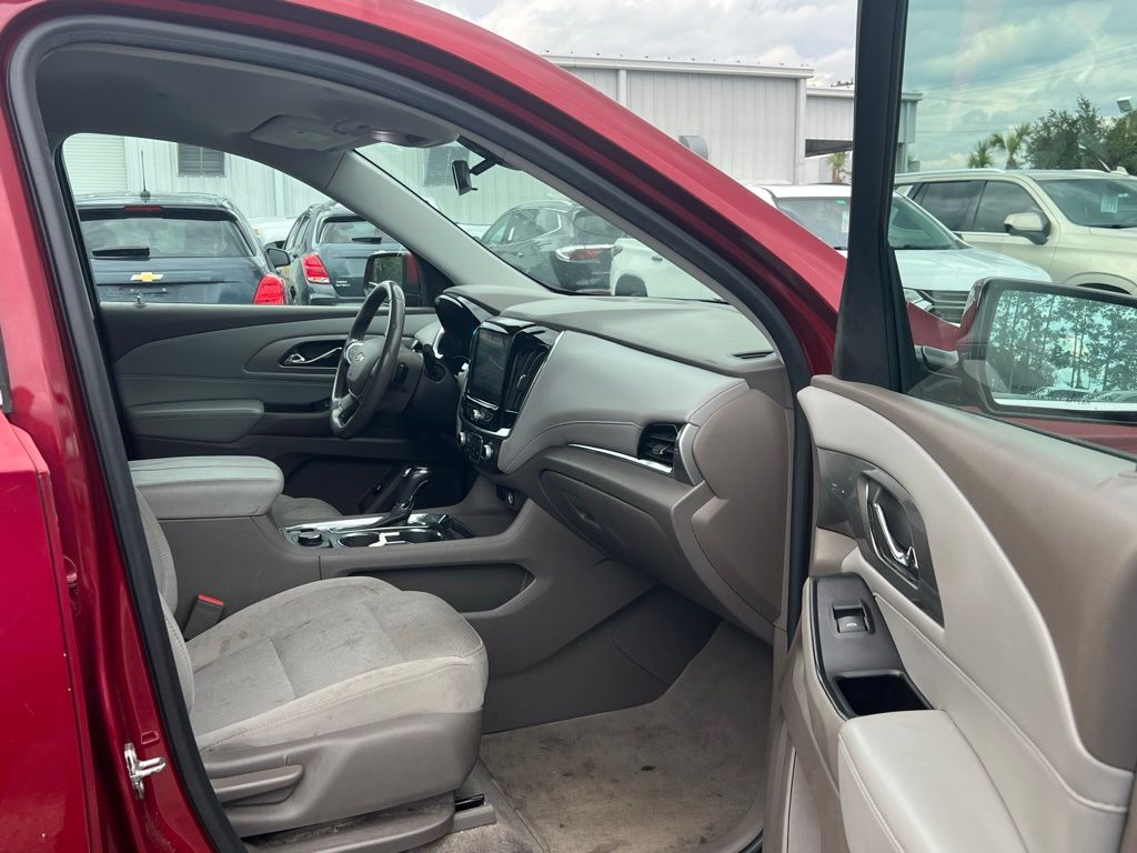 2018 Chevrolet Traverse LT 6