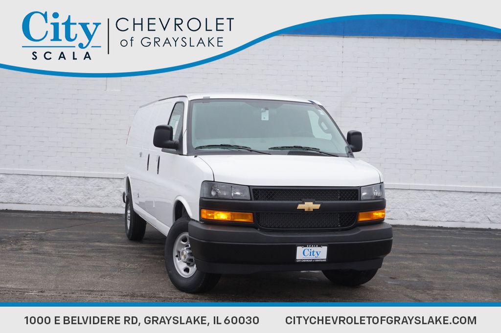 Summit White 2026 Chevrolet Express Cargo 3500 RWD Van Rear-Wheel Drive 8-Speed Automatic Overdrive