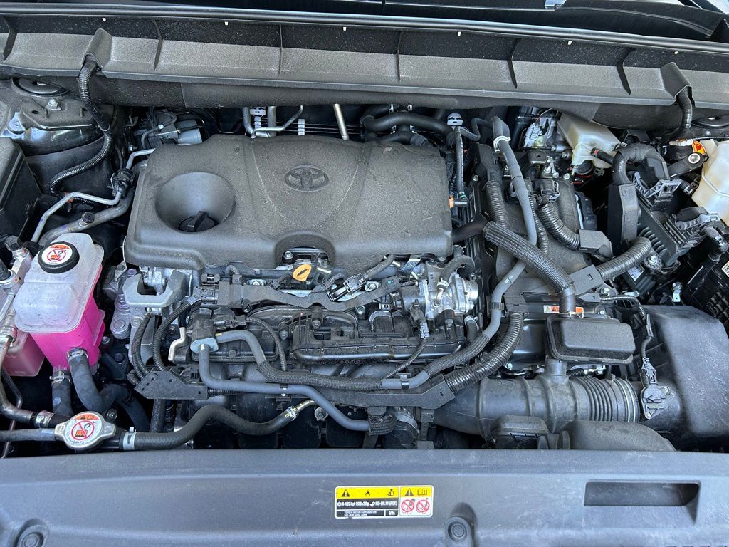 Thumbnail: 2024 Toyota Highlander - 11