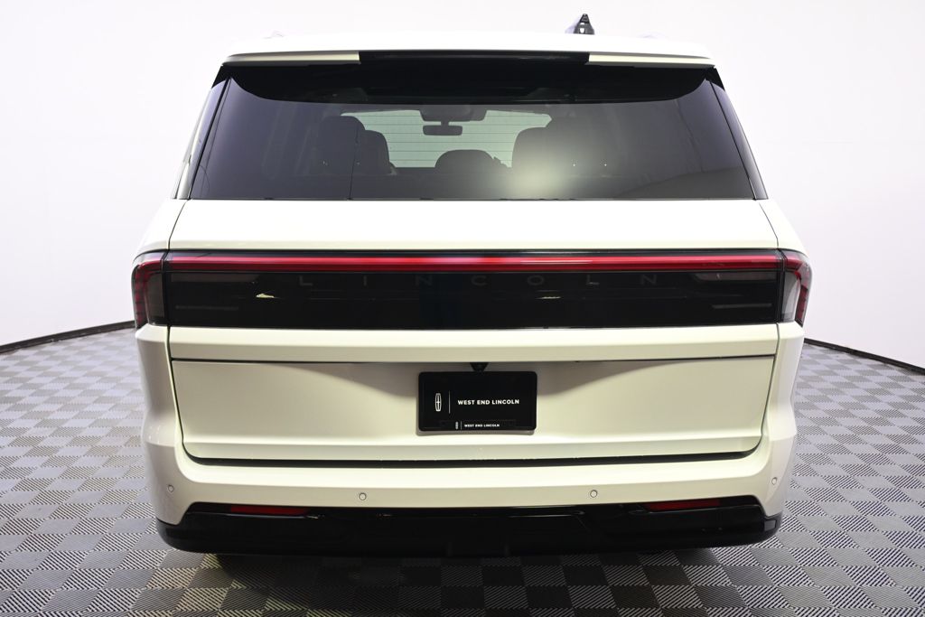 New 2026 White Lincoln Reserve image 5