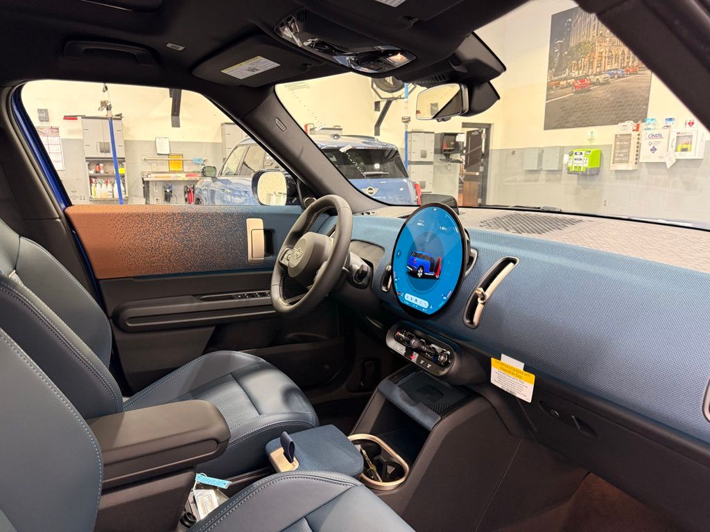Thumbnail: 2025 MINI Cooper Countryman - 28