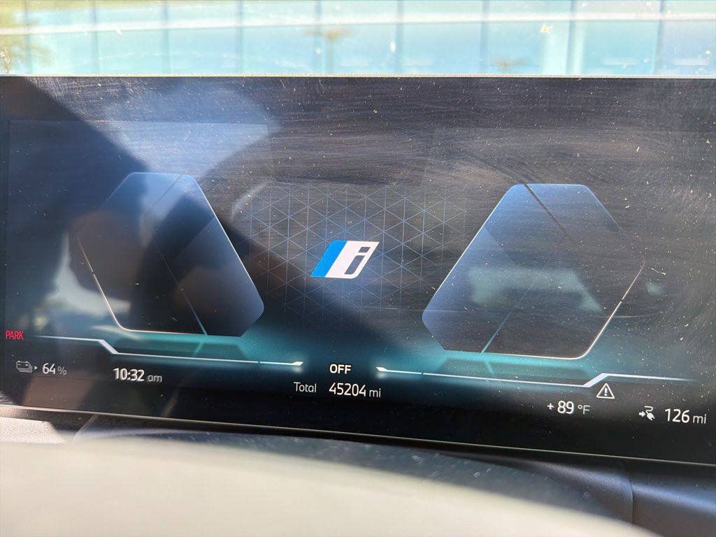 Thumbnail: 2023 BMW i4 - 2