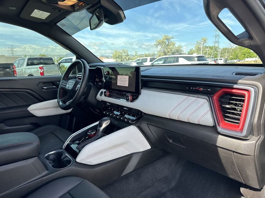 Used 2023 GMC Canyon Truck