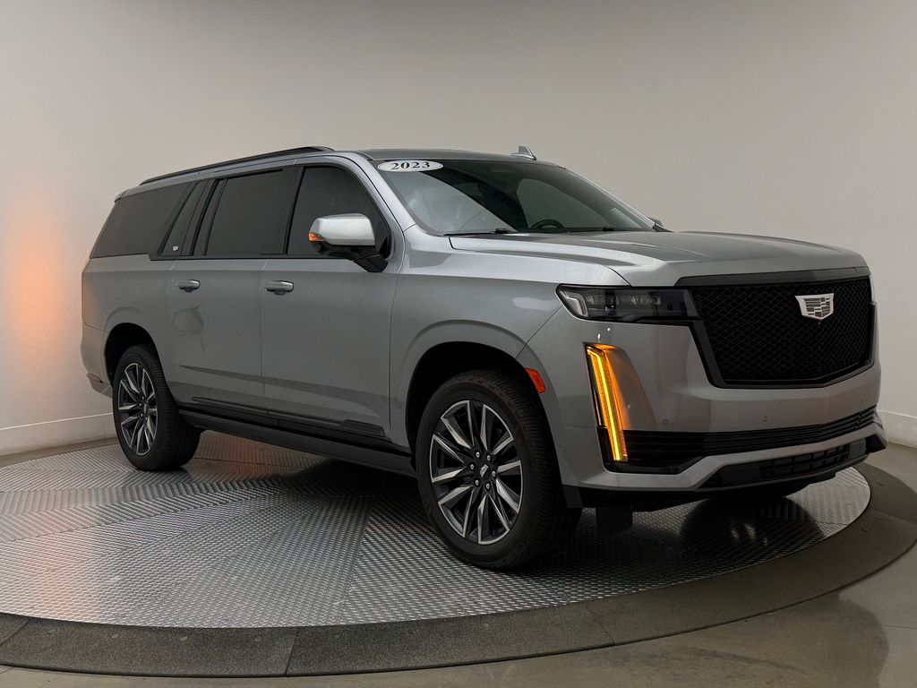  2023 Cadillac Escalade ESV Sport Platinum 4WD   