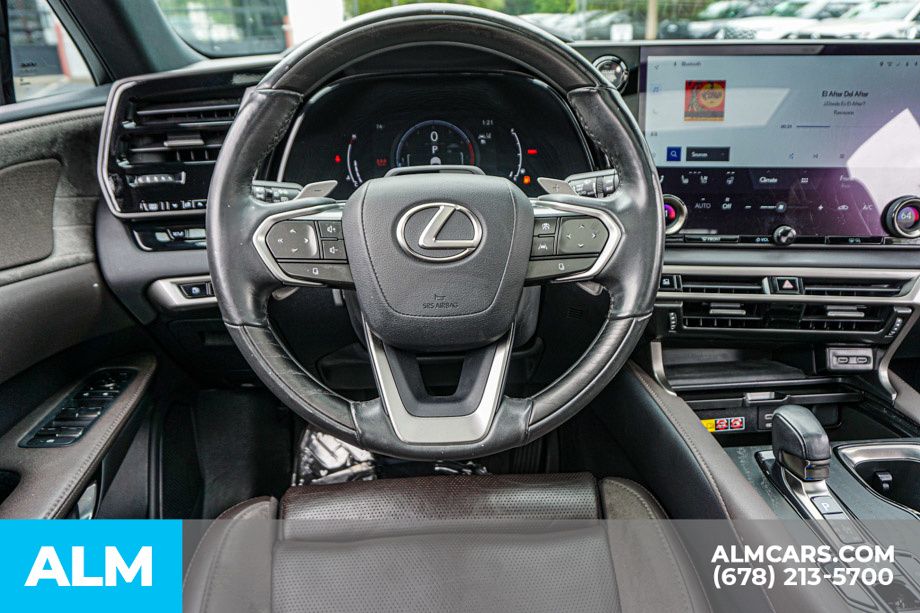 Used 2023 White Lexus 350 Luxury image 28