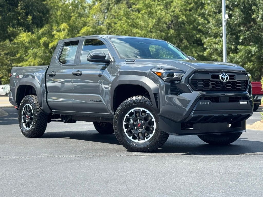2025 Toyota Tacoma TRD Off-Road Double Cab photo 2