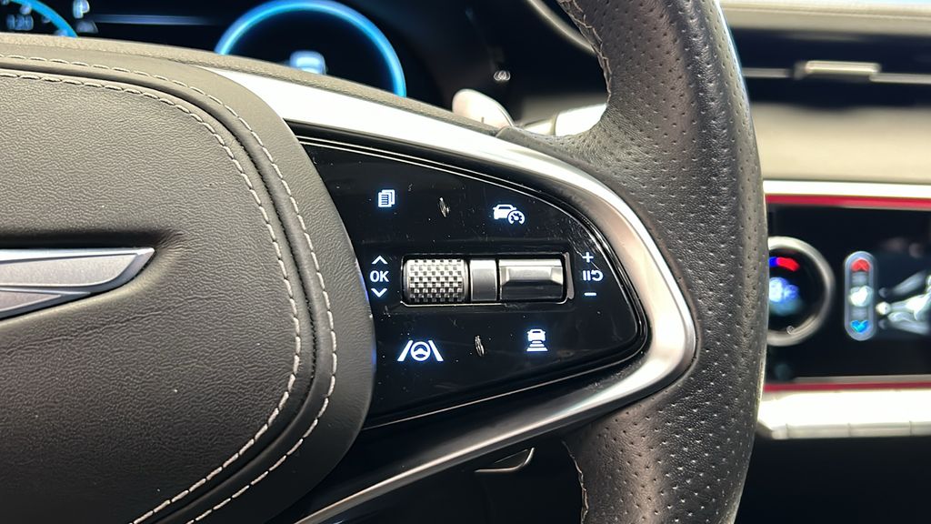 2022 Genesis GV70 Sport 16