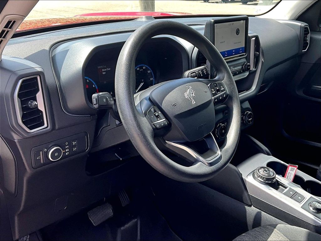 2021 Ford Bronco Sport — photo 8