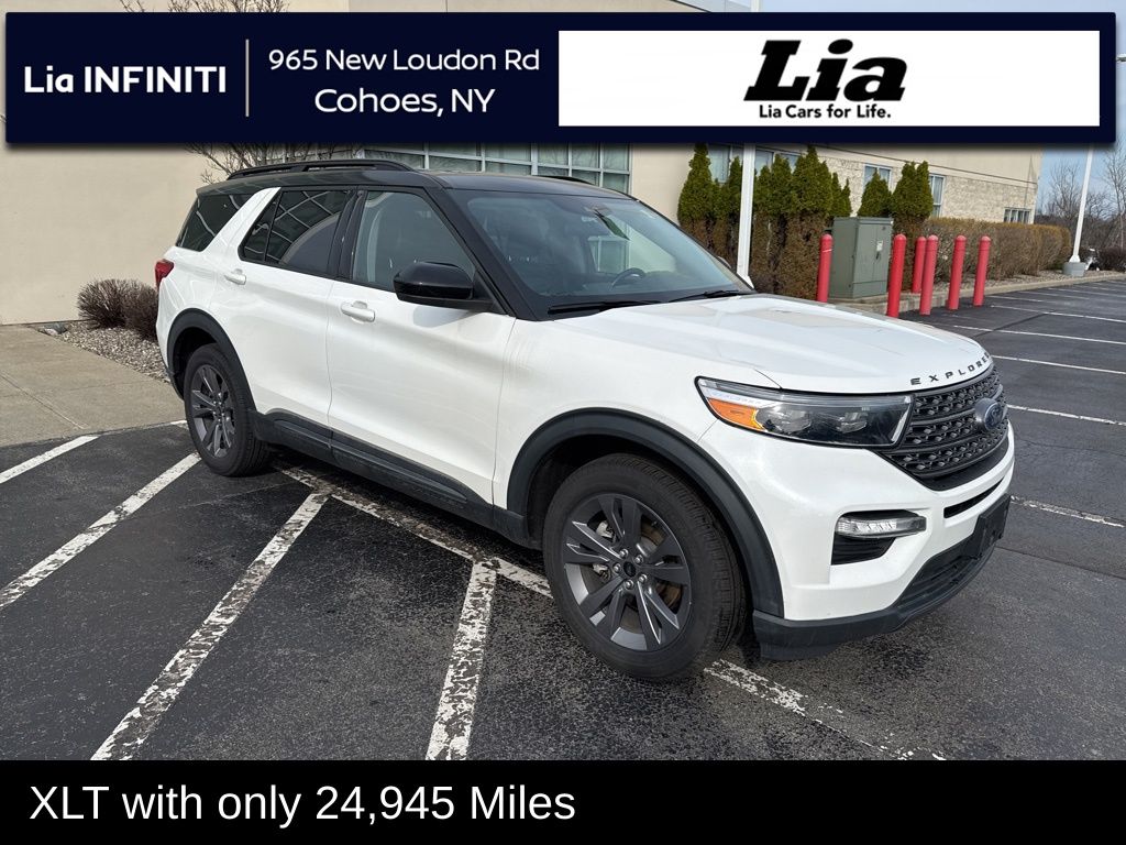 Star White Metallic Tri-Coat 2022 Ford Explorer XLT AWD SUV / Crossover All-Wheel Drive Automatic