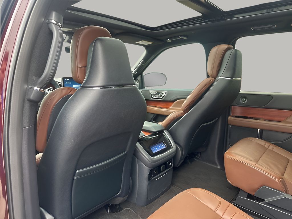 Used Car 2024 Lincoln Navigator  Utility L Reserve Four Wheel Drive For Sale Under $80,000 In Austin, Texas