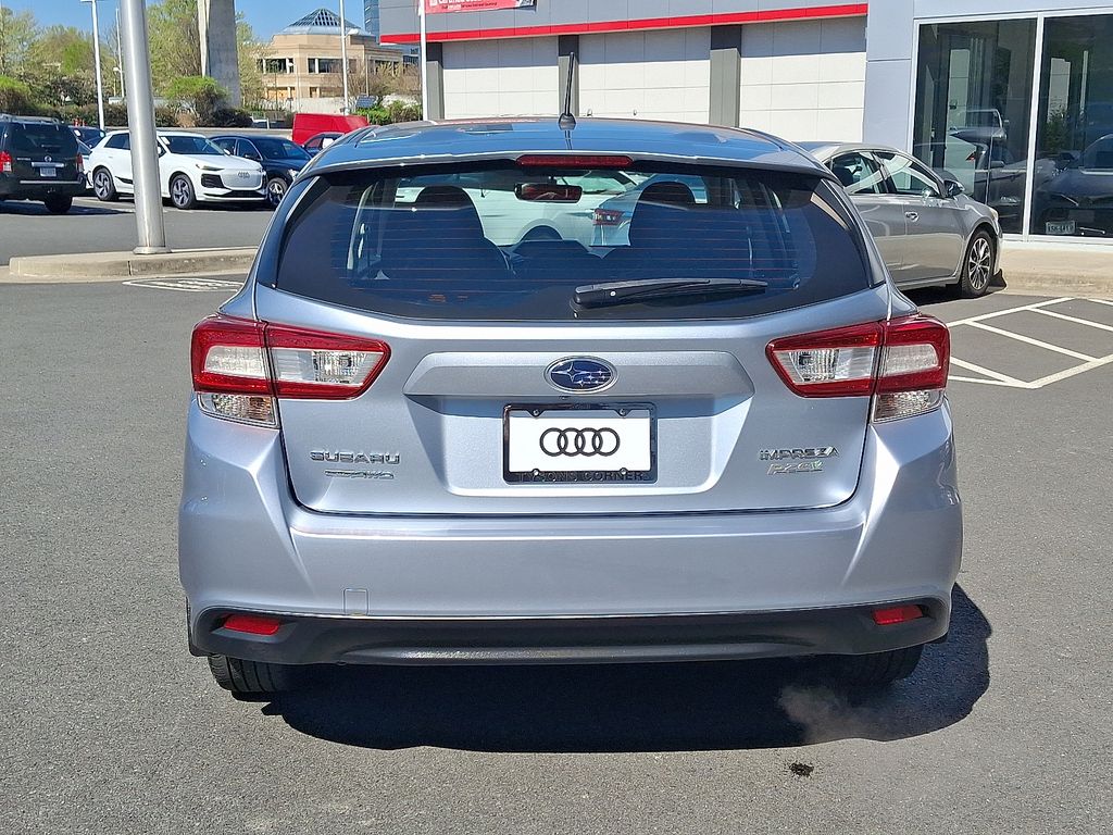 Thumbnail: 2017 Subaru Impreza - 5