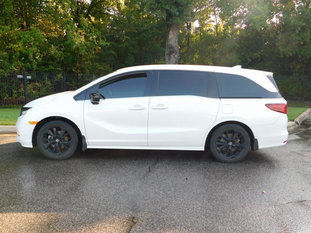 Thumbnail: 2023 Honda Odyssey - 2