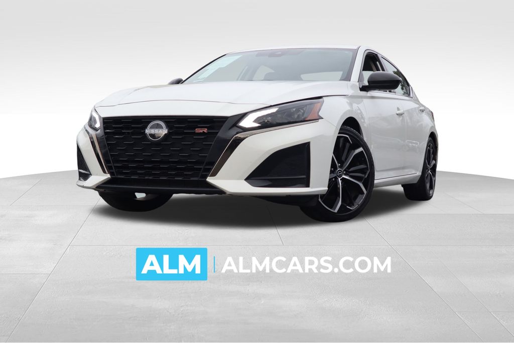2024 Nissan Altima SR