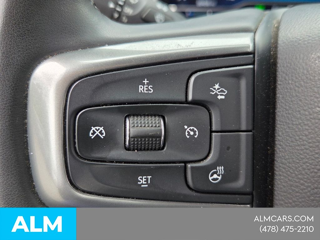 Used 2025 Black Chevrolet LT image 25