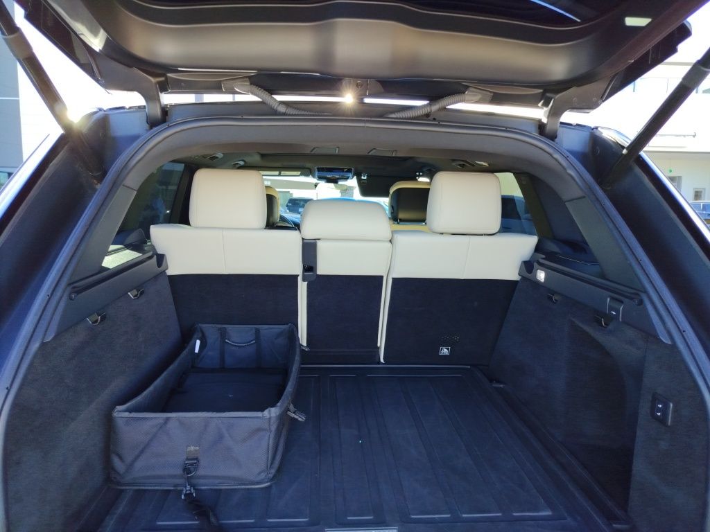 Thumbnail: 2022 Land Rover Range Rover Sport - 10