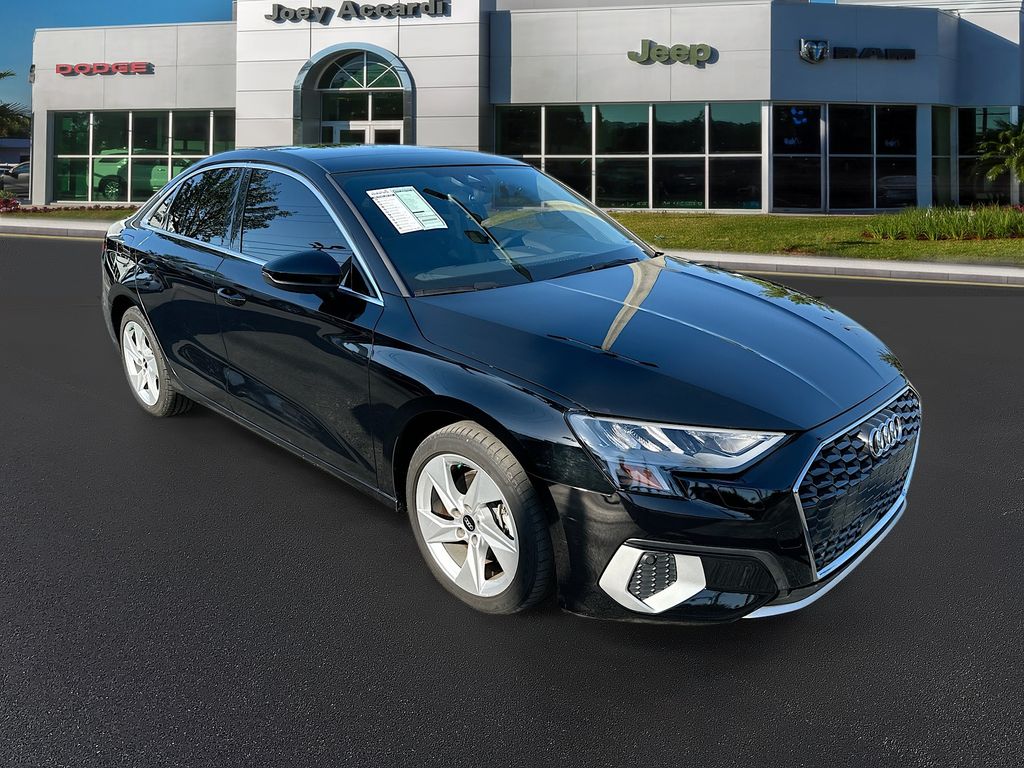 Black Metallic 2022 Audi A3 40 TFSI Premium FWD Sedan Front-Wheel Drive 7-Speed Automatic