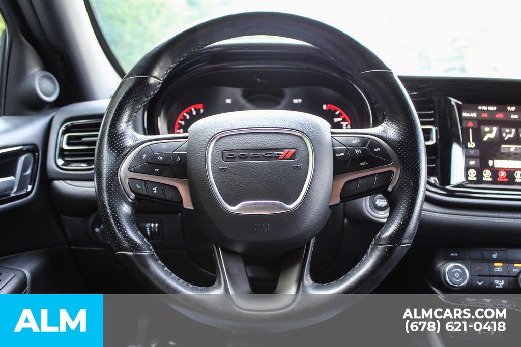 Used 2023 Black Dodge SXT image 23