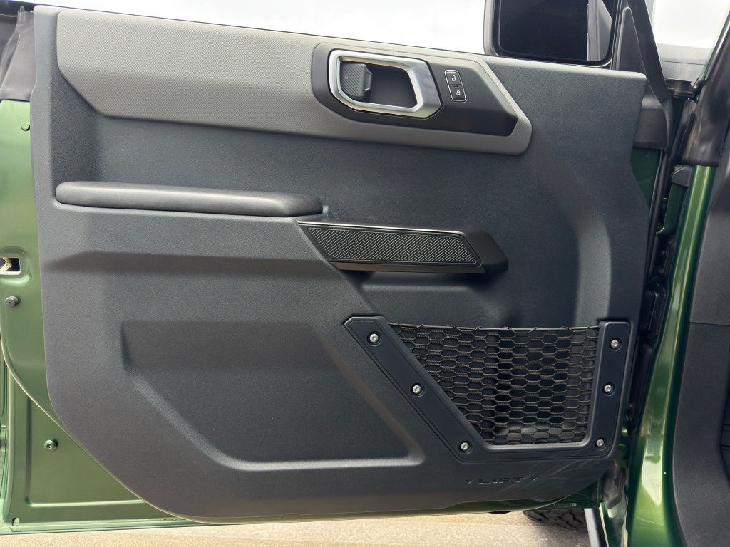 2024 Ford Bronco Black Diamond Green at Legacy Ford