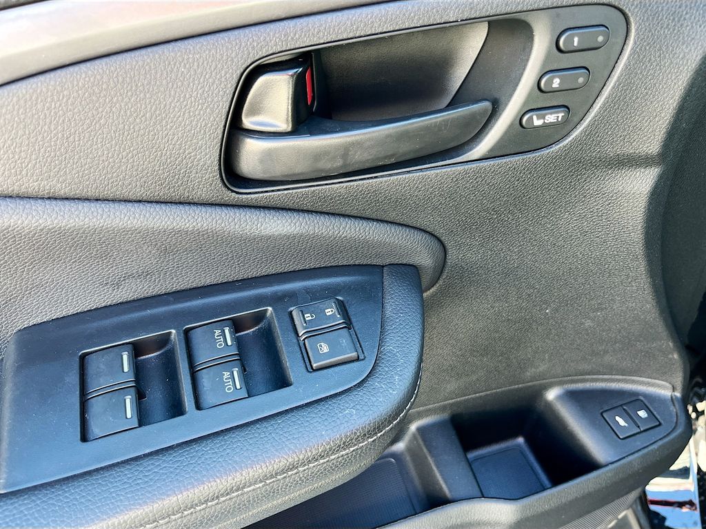 2022 Honda Passport EX-L Black at AutoSavvy Houston Northwest