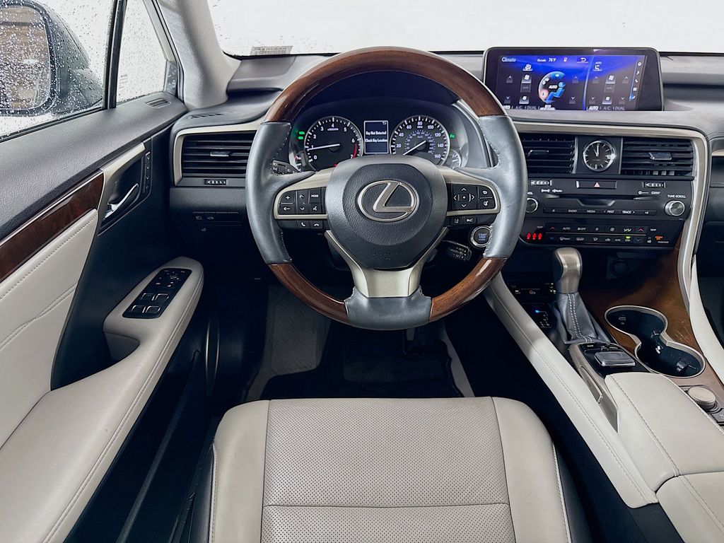 Thumbnail: 2017 Lexus RX - 24