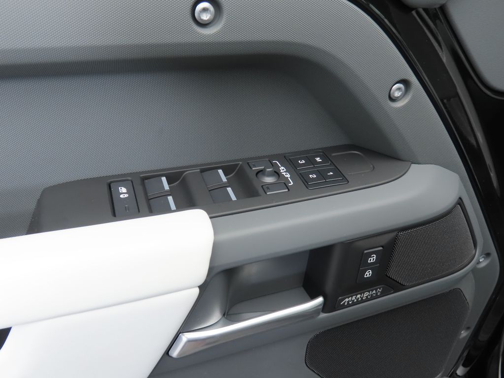 Thumbnail: 2026 Land Rover Defender - 23