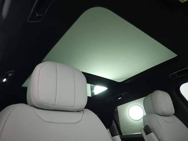 Thumbnail: 2026 Land Rover Range Rover Sport - 19