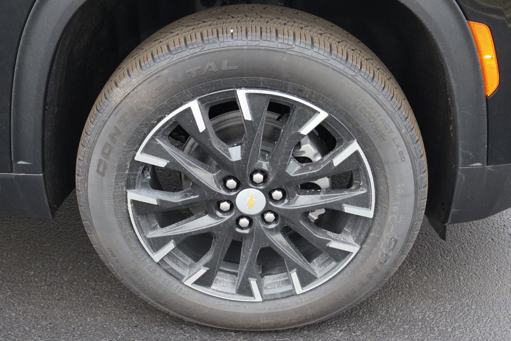 Thumbnail: 2026 Chevrolet Traverse - 11