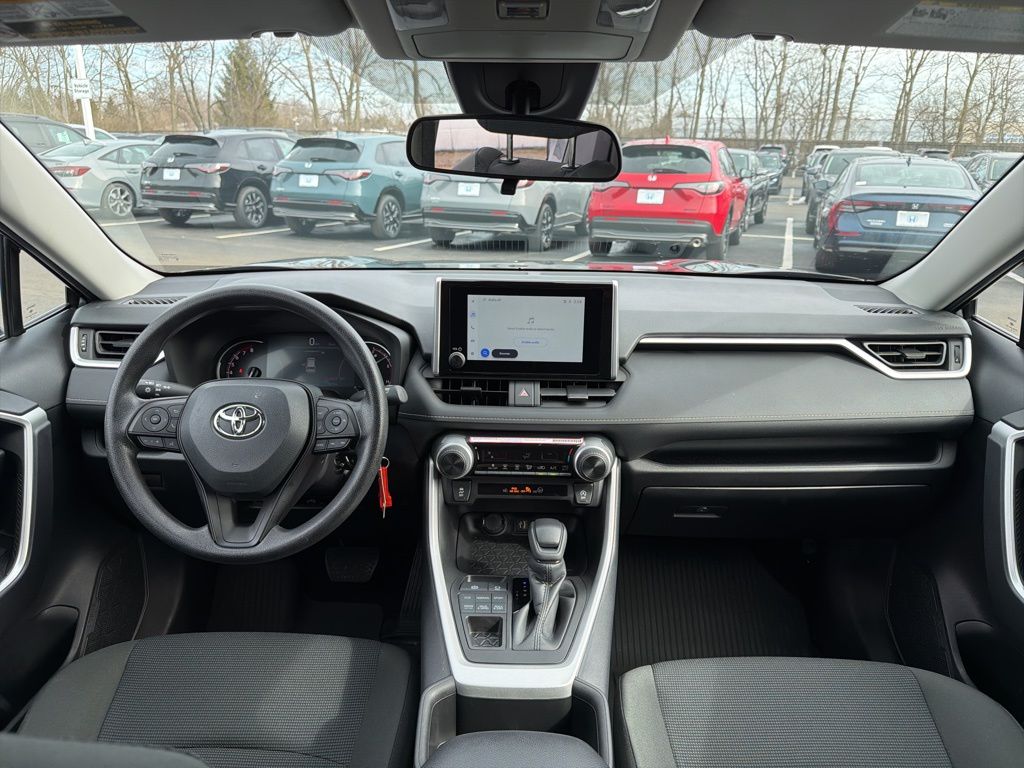 Thumbnail: 2024 Toyota RAV4 - 11