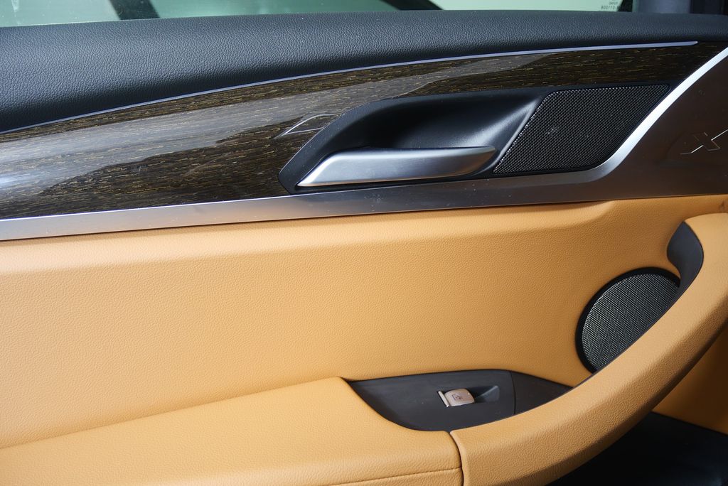 Thumbnail: 2023 BMW X3 - 11