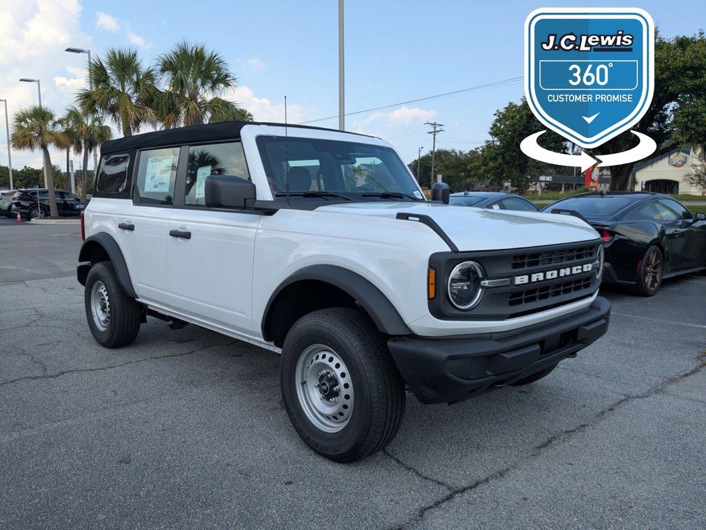 2025 Ford Bronco Base