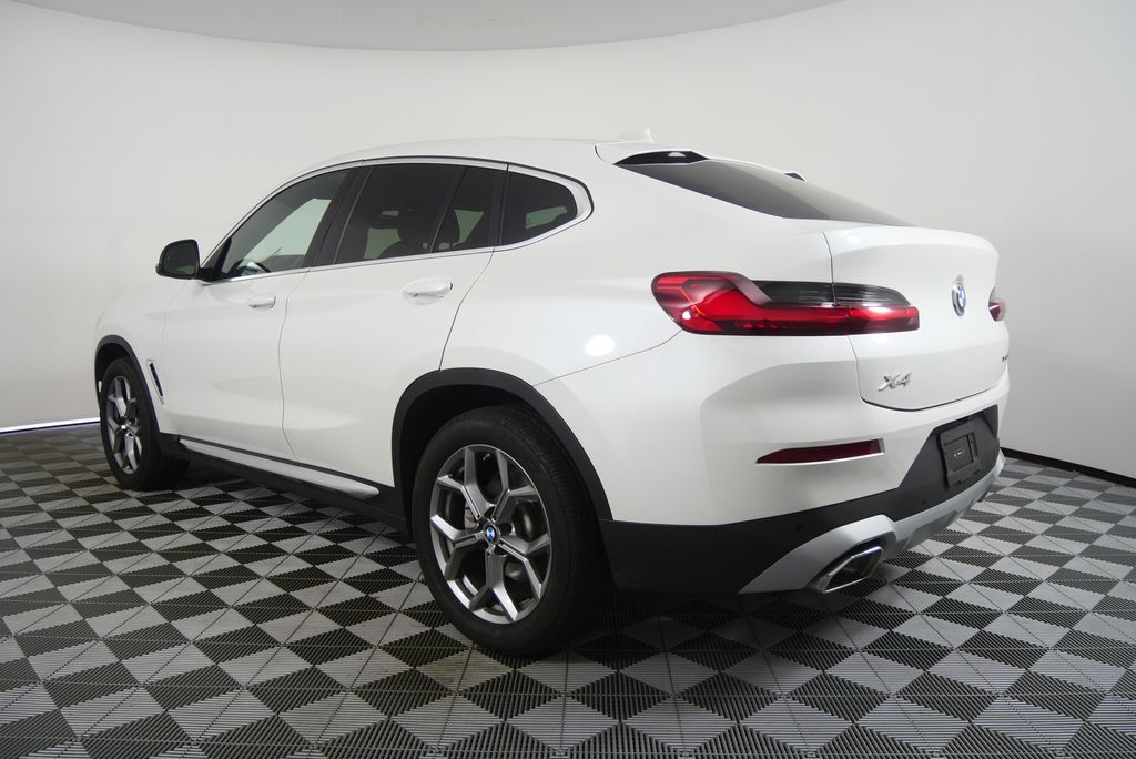 Thumbnail: 2025 BMW X4 - 5
