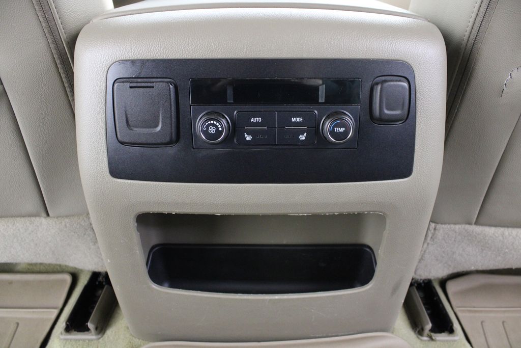 Used 2017 GMC Yukon XL for sale in 