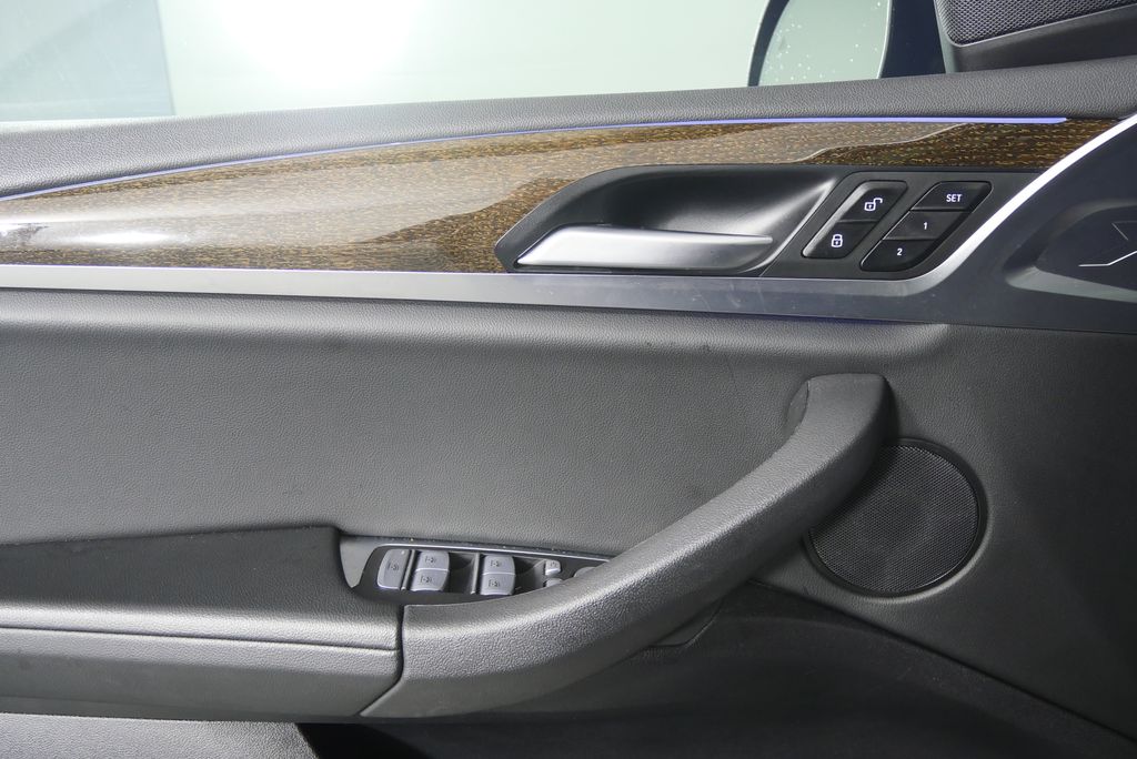 Thumbnail: 2022 BMW X3 - 8