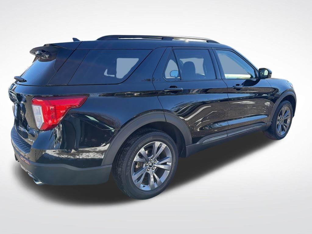 used 2022 Ford Explorer car, priced at $29,353
